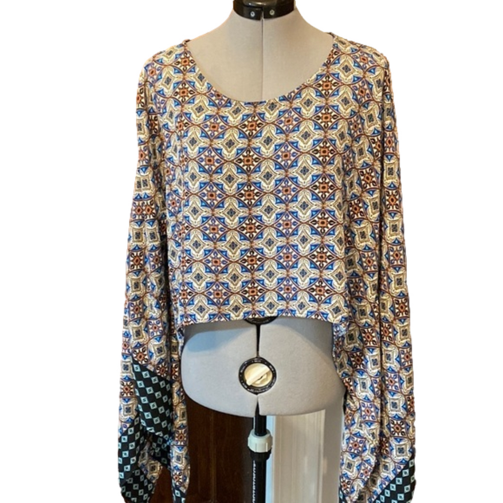 Minette Kaleidoscope Pattern Multicolored Lightweight Pullover Boho Poncho